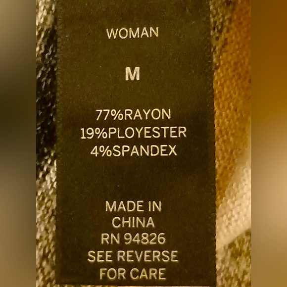 ♡DB Sunday Hooded Sweatshirt♡ - Picture 5 of 8